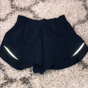 Navy lulu lemon hotty hot shorts!